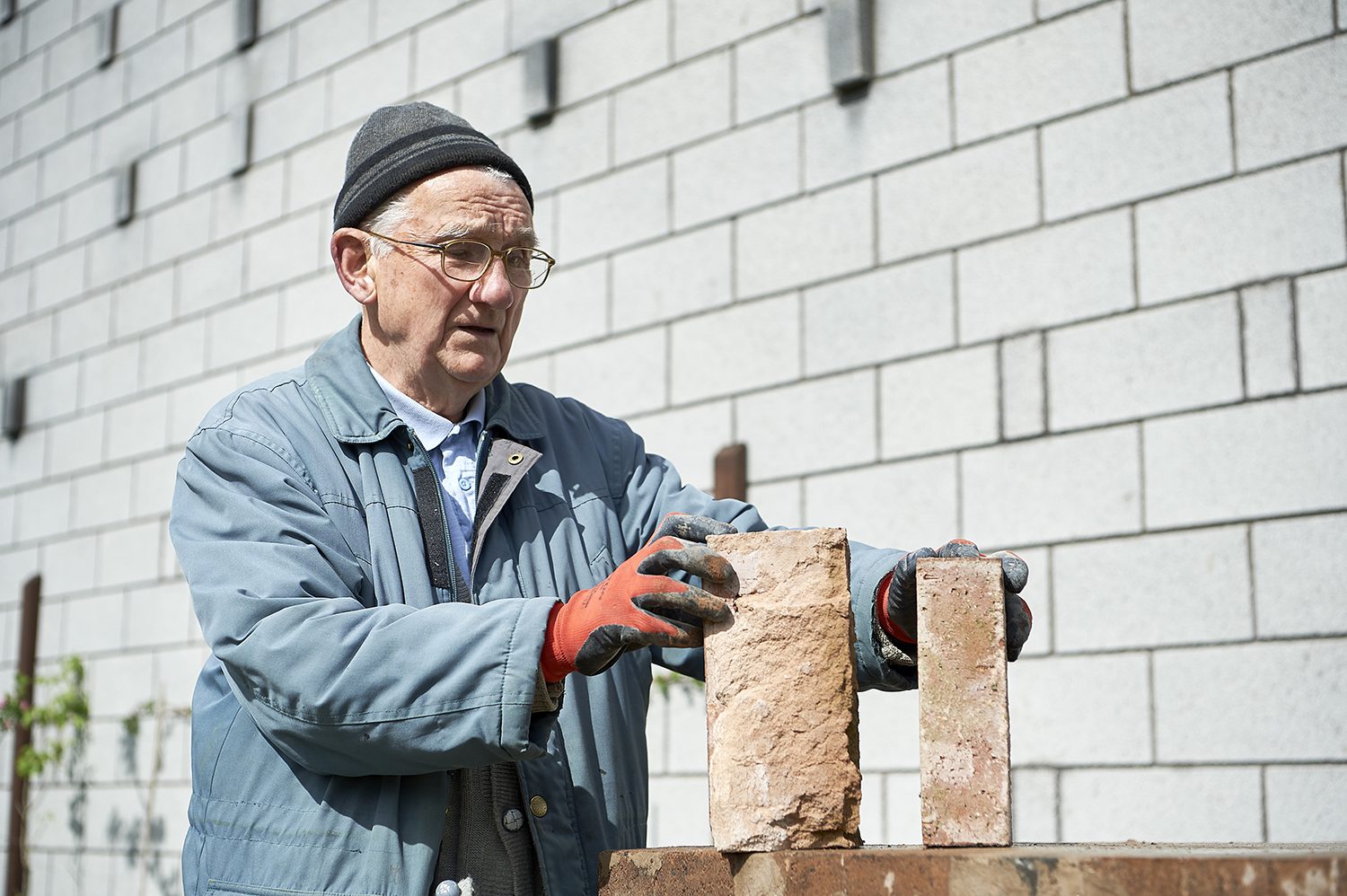 Volunteering in community business: Meaning, practice and management
